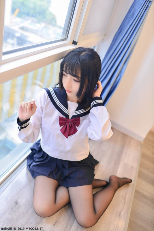 制服下的死库水 - 喵糖映画