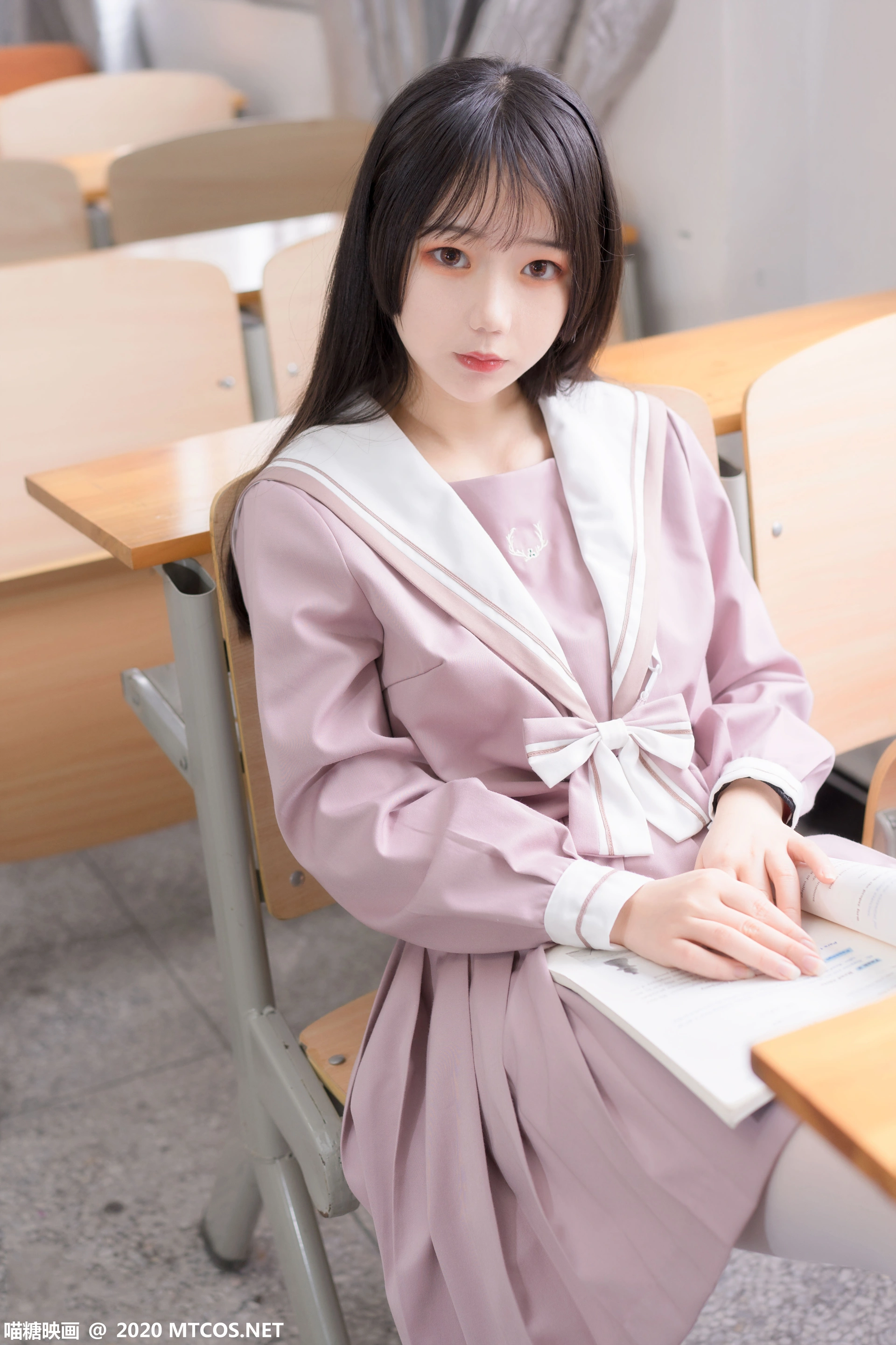 喵糖映画 - VOL.074 半度度度喵 粉色JK小姐姐 1